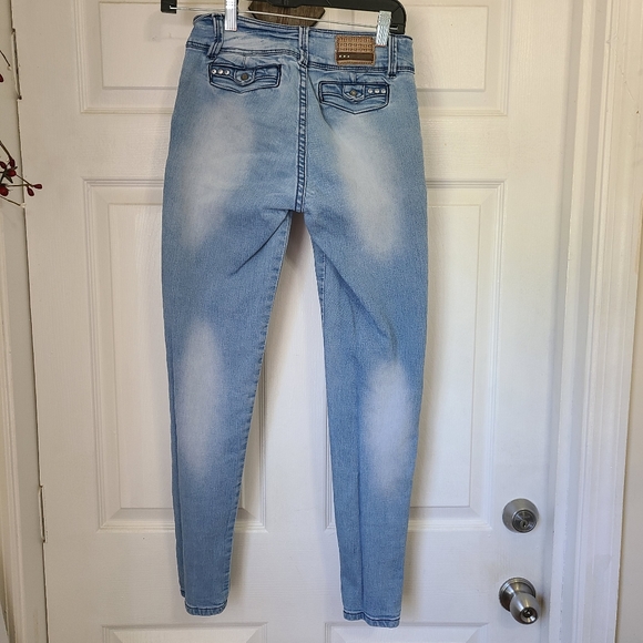 Kalowa Premium Woman's Stright Leg Denim Jeans, Size: 4 Color: Blue - Picture 10 of 11